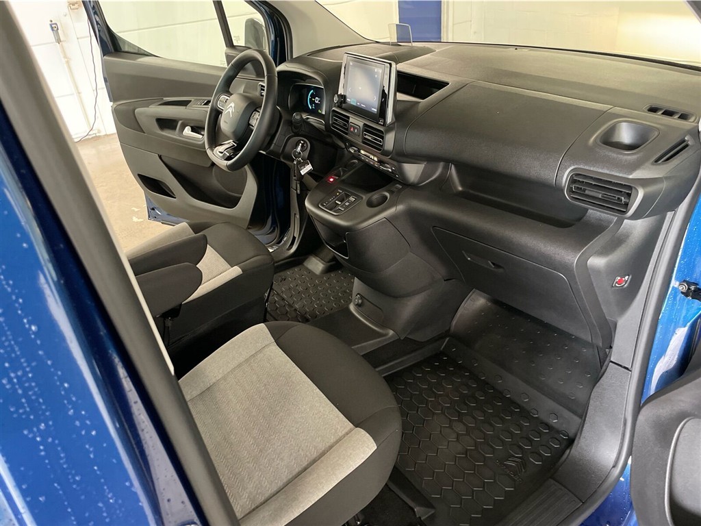 Citroën e-Berlingo EL Shine 136HK Aut. - Image 25