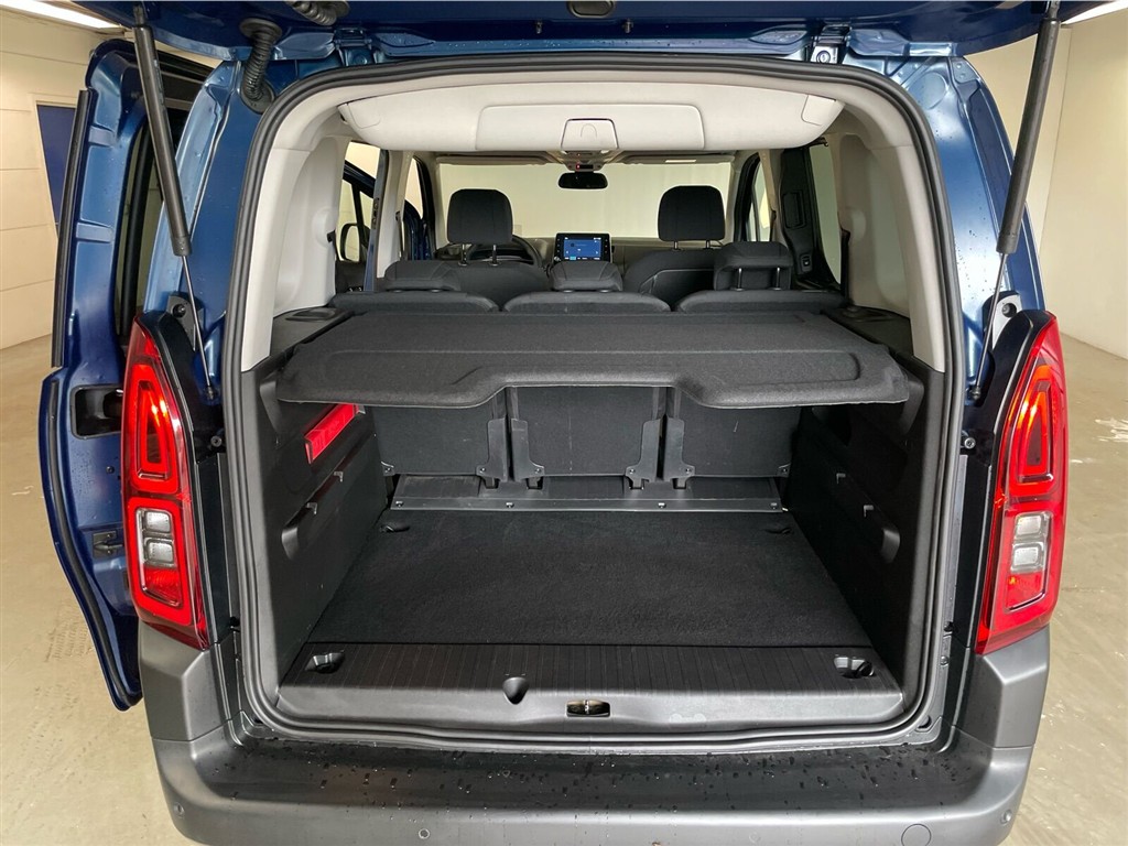 Citroën e-Berlingo EL Shine 136HK Aut. - Image 27