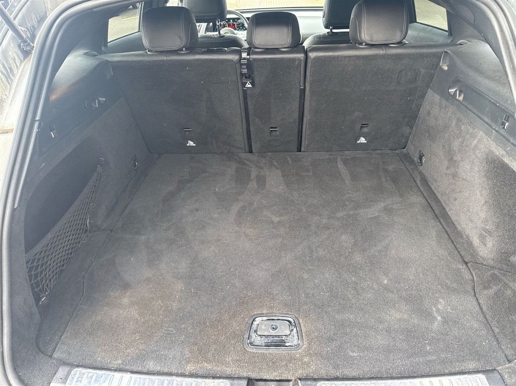 Mercedes-Benz EQC 400 EL 4Matic 408HK 5d Aut. - Image 7