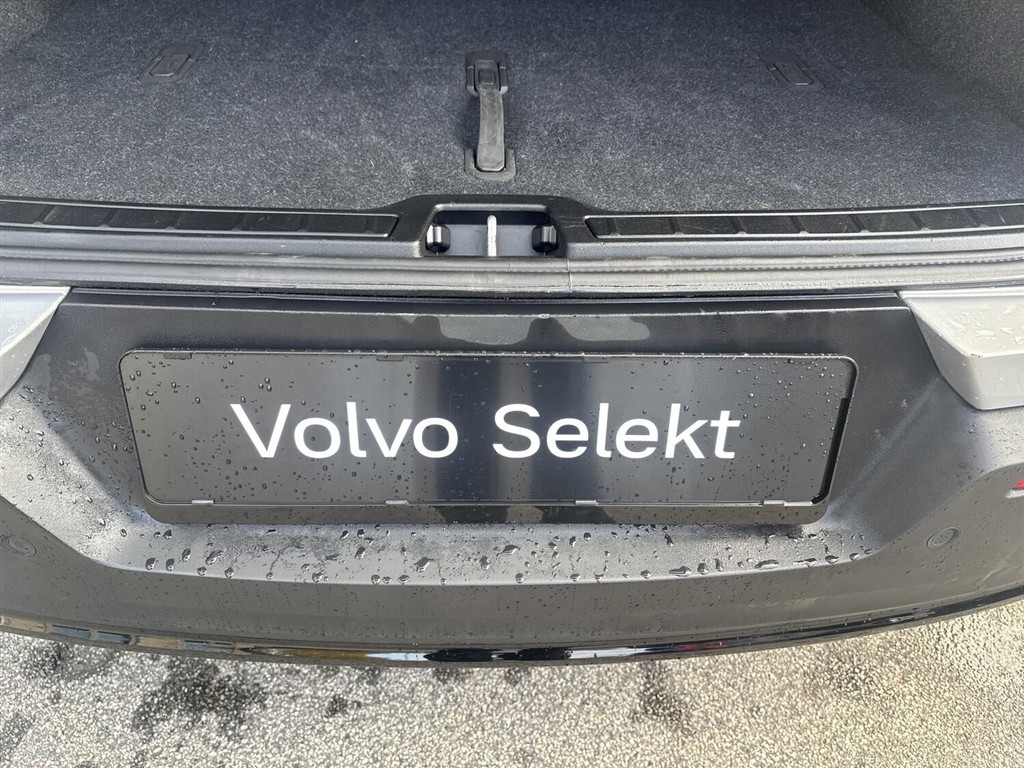 Volvo XC40 Recharge Twin Ultimate AWD 408HK 5d Aut. - Image 15