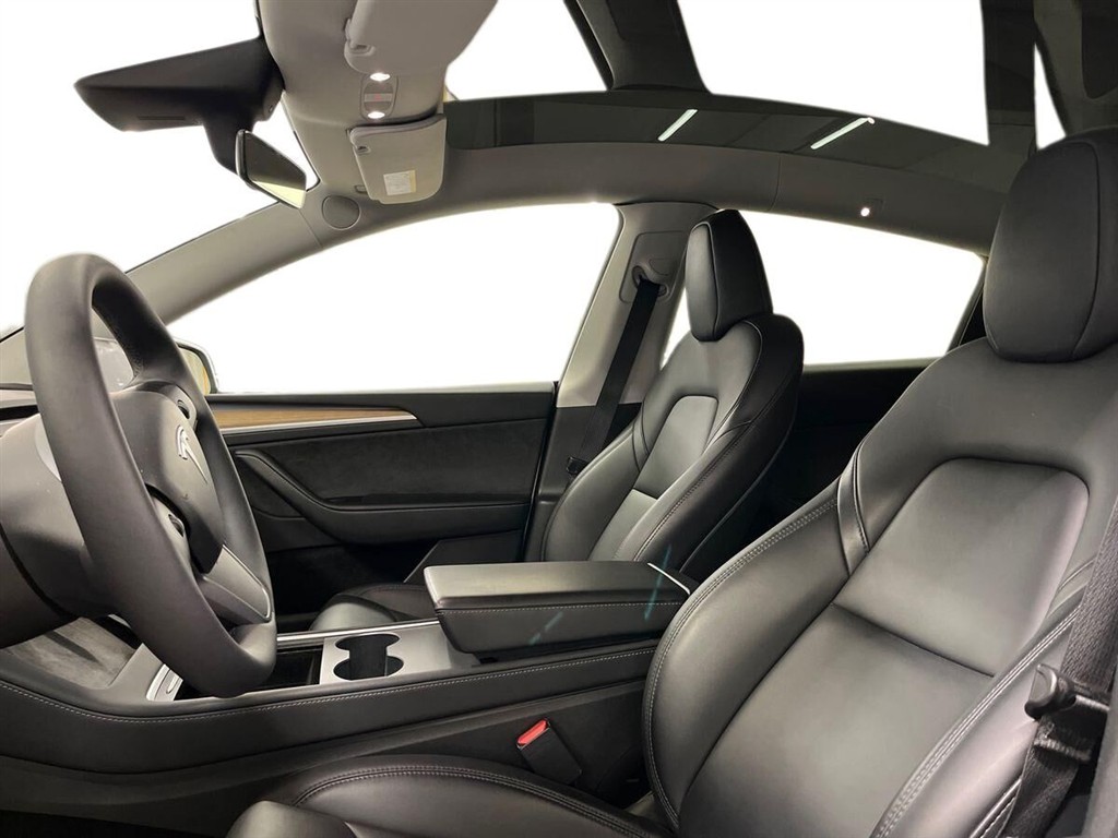 Tesla Model Y EL Performance AWD 534HK 5d Aut. - Image 10