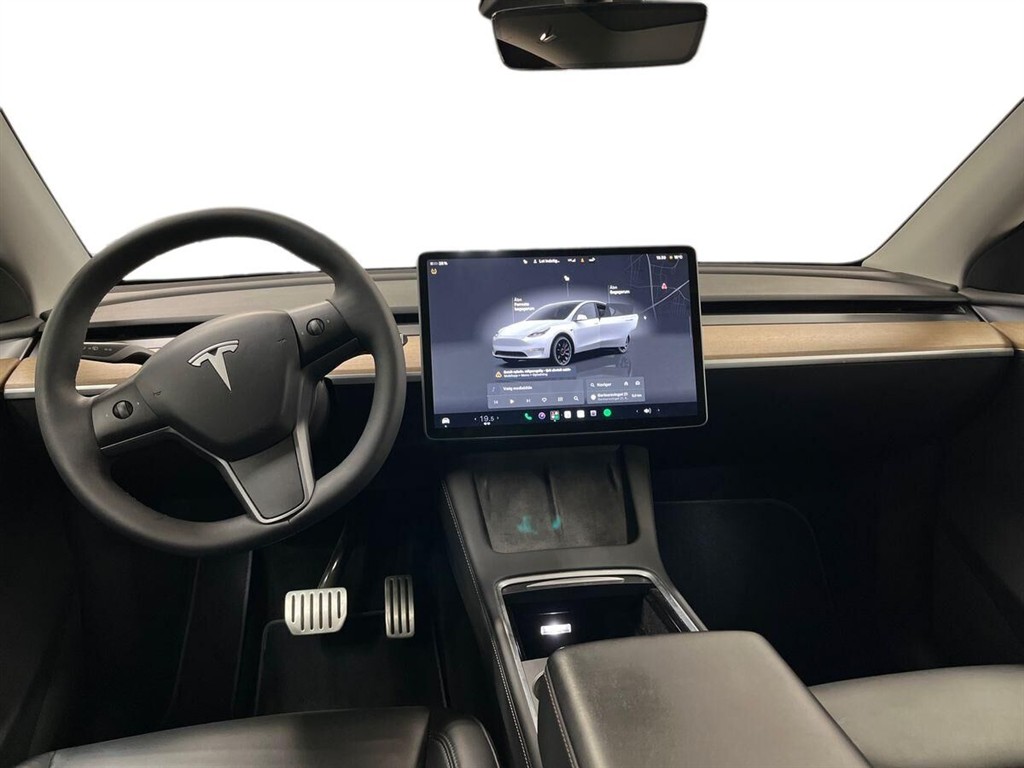 Tesla Model Y EL Performance AWD 534HK 5d Aut. - Image 12