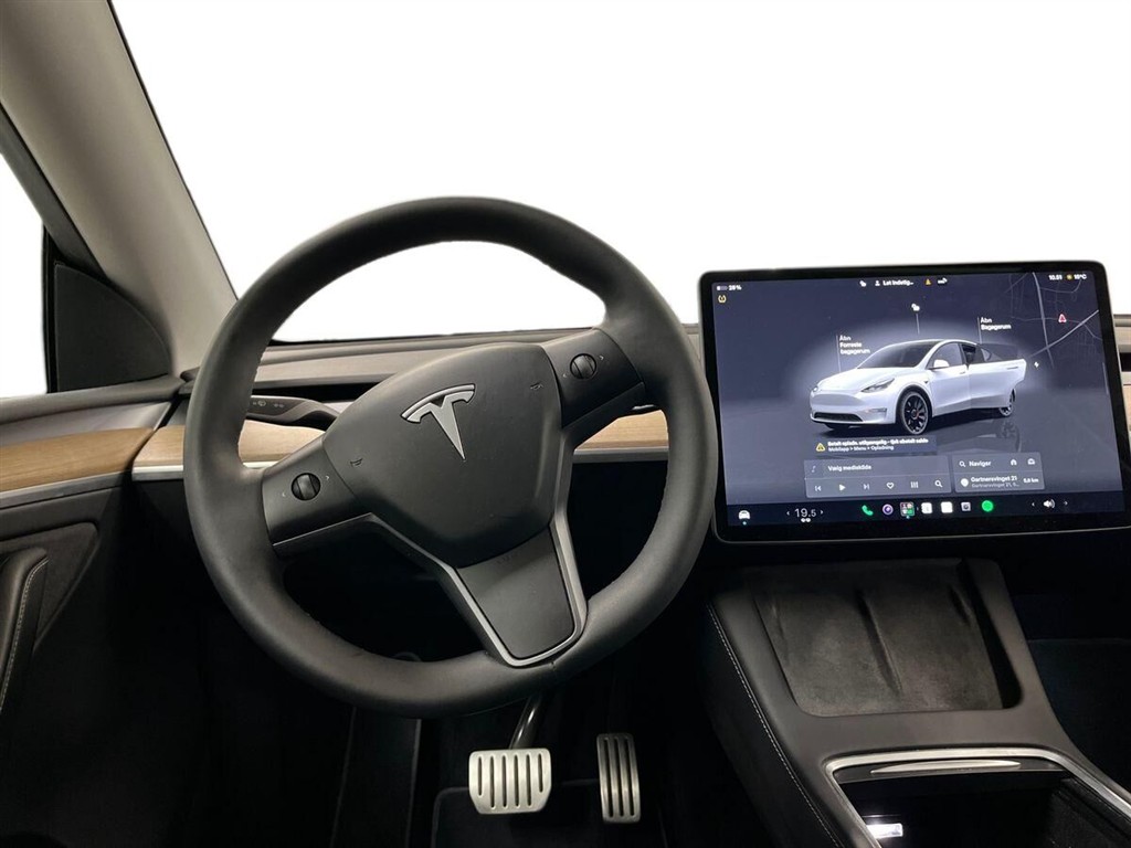 Tesla Model Y EL Performance AWD 534HK 5d Aut. - Image 17