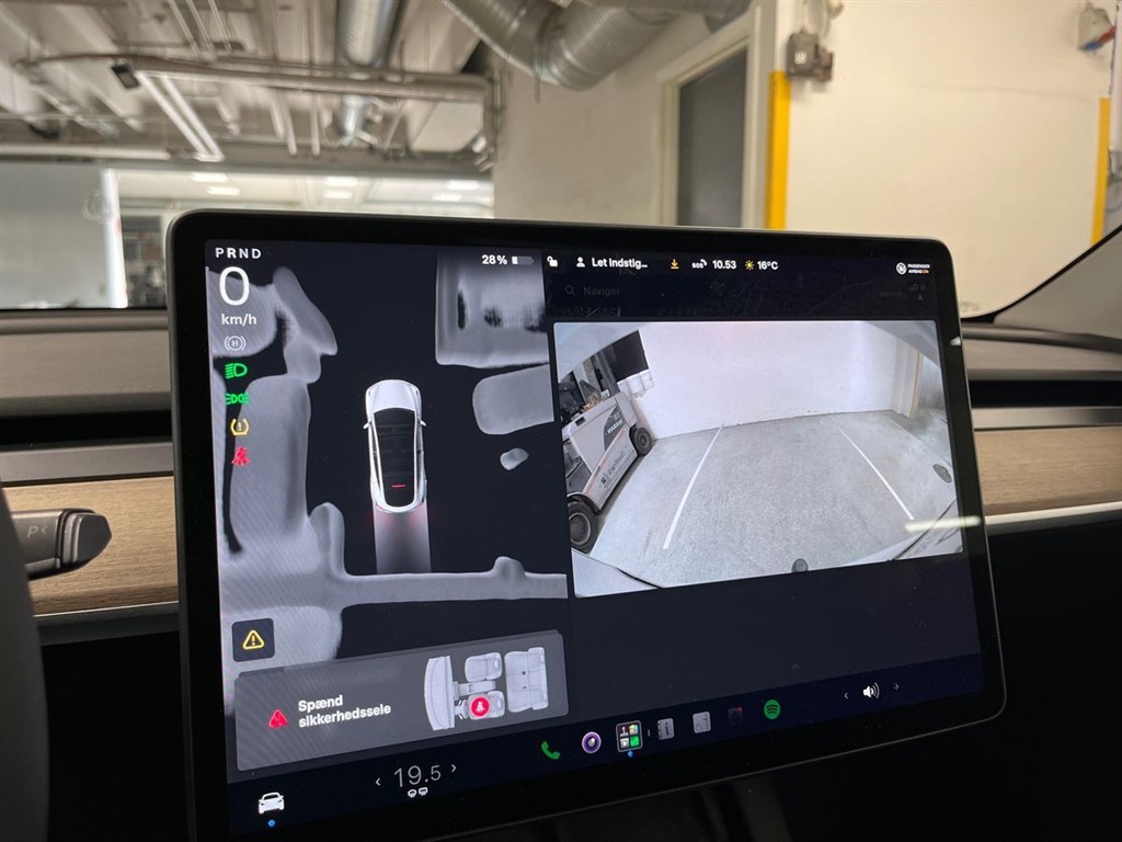 Tesla Model Y EL Performance AWD 534HK 5d Aut. - Image 21