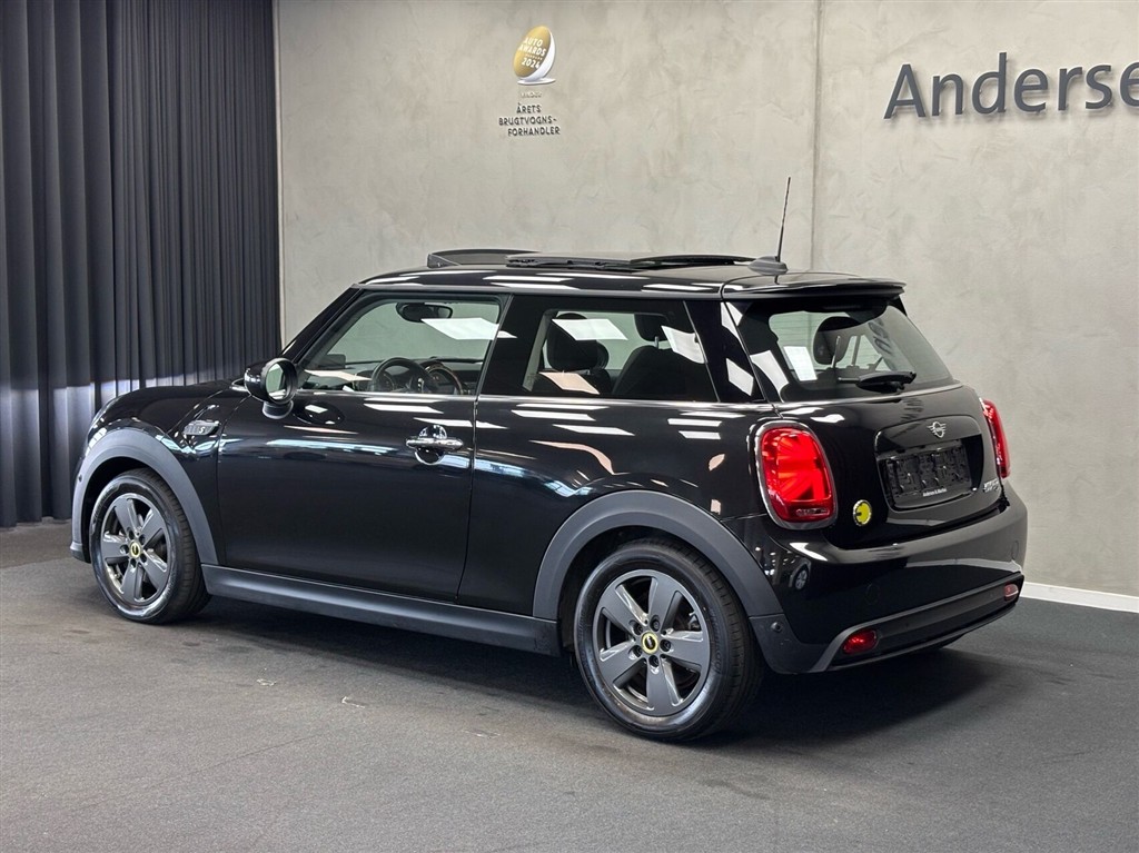Mini Cooper SE EL Maximise 184HK 3d Aut. - Image 3
