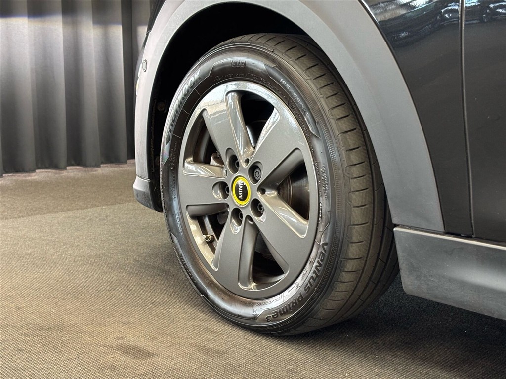 Mini Cooper SE EL Maximise 184HK 3d Aut. - Image 5
