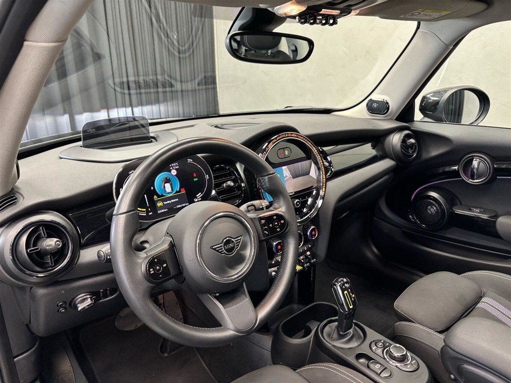 Mini Cooper SE EL Maximise 184HK 3d Aut. - Image 10