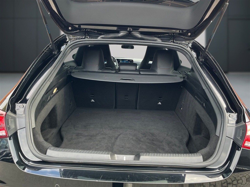 Mercedes-Benz CLA250 e Shooting Brake 1,3 Plugin-hybrid AMG Line 8G-DCT 218HK Stc 8g Aut. - Image 12