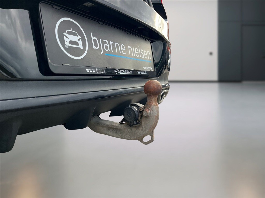 Mercedes-Benz CLA250 e Shooting Brake 1,3 Plugin-hybrid AMG Line 8G-DCT 218HK Stc 8g Aut. - Image 13