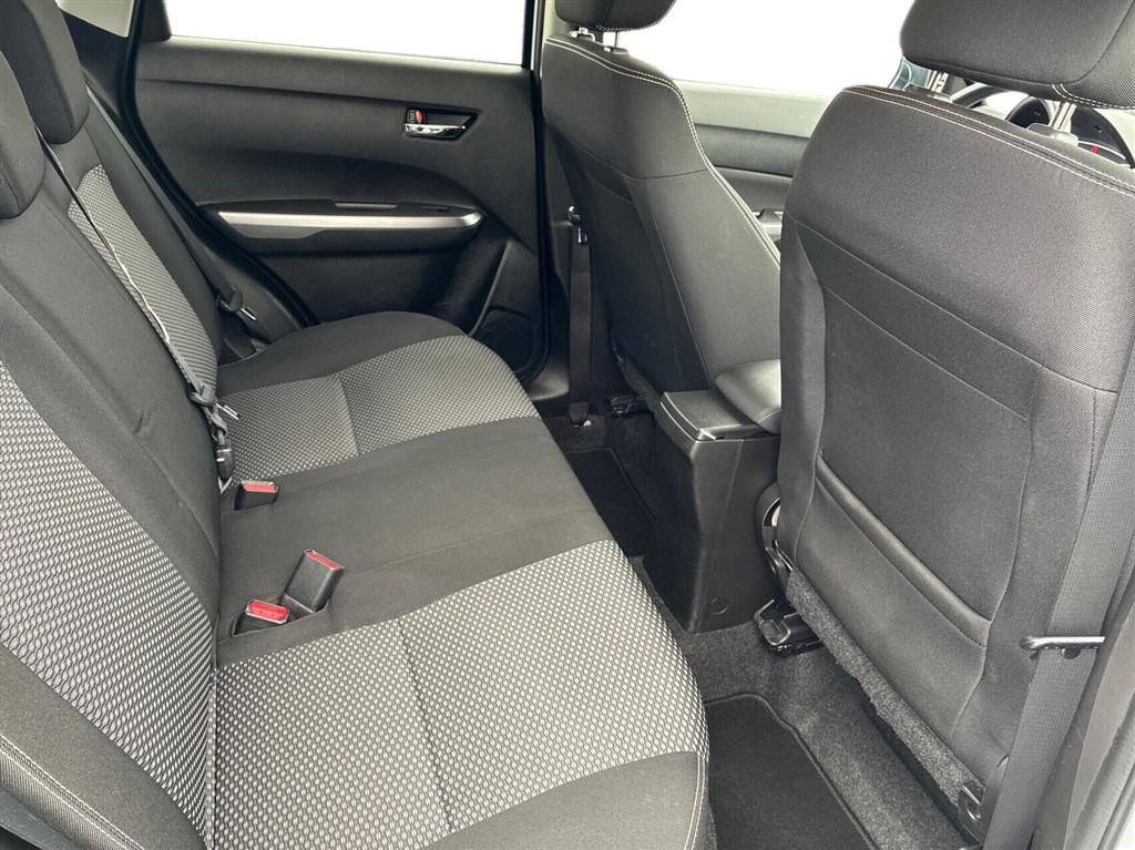 Suzuki Vitara 1,0 Boosterjet Active Cut 112HK 5d - Image 14