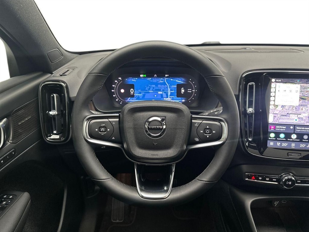 Volvo C40 P6 Recharge Ultimate 231HK 4d Aut. - Image 11