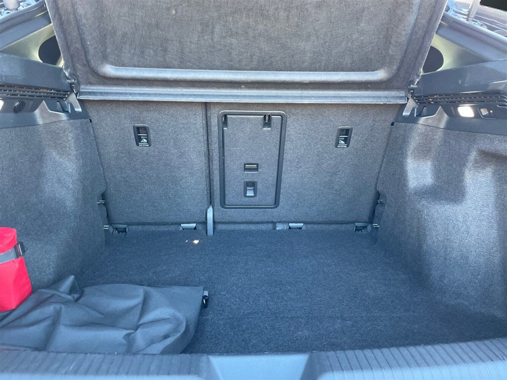 VW ID.5 EL Pro 174HK 5d Aut. - Image 8
