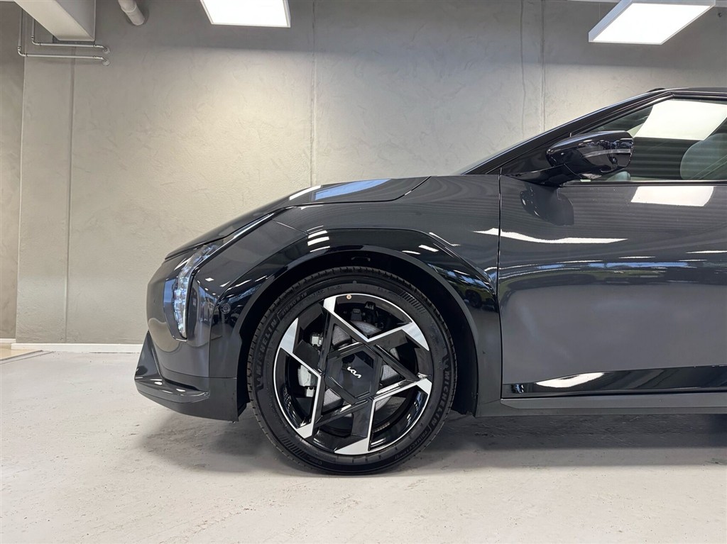 Kia EV4 Long Range GT-Line 204HK 5d Aut. - Image 4