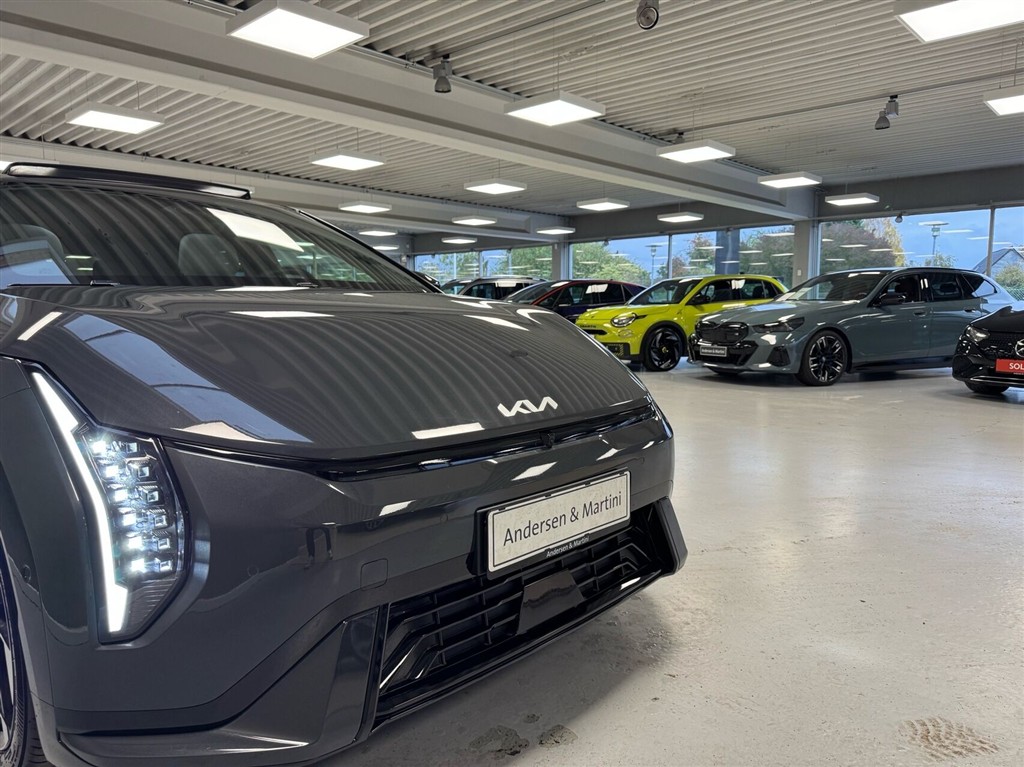 Kia EV4 Long Range GT-Line 204HK 5d Aut. - Image 3