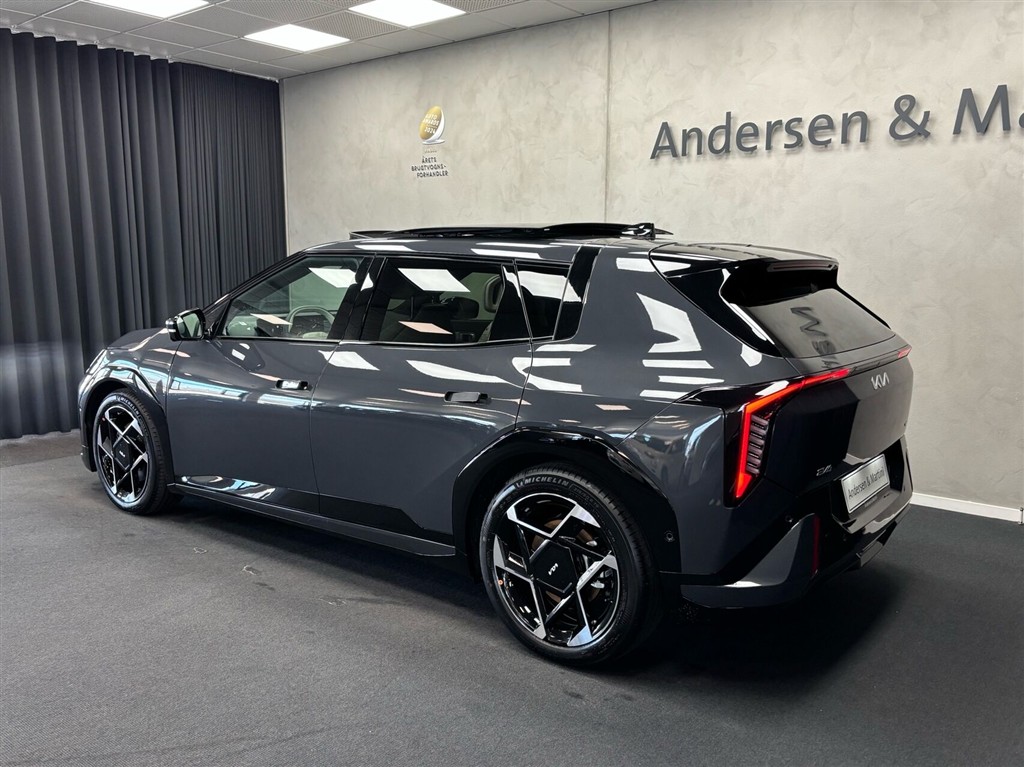 Kia EV4 Long Range GT-Line 204HK 5d Aut. - Image 4