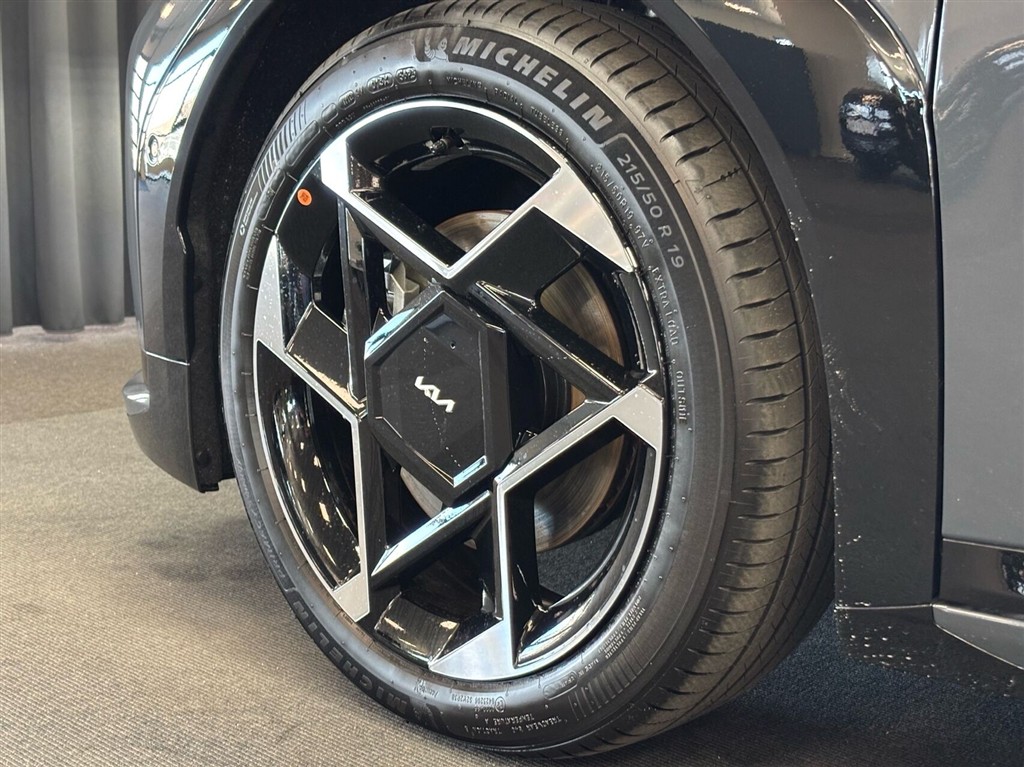 Kia EV4 Long Range GT-Line 204HK 5d Aut. - Image 6