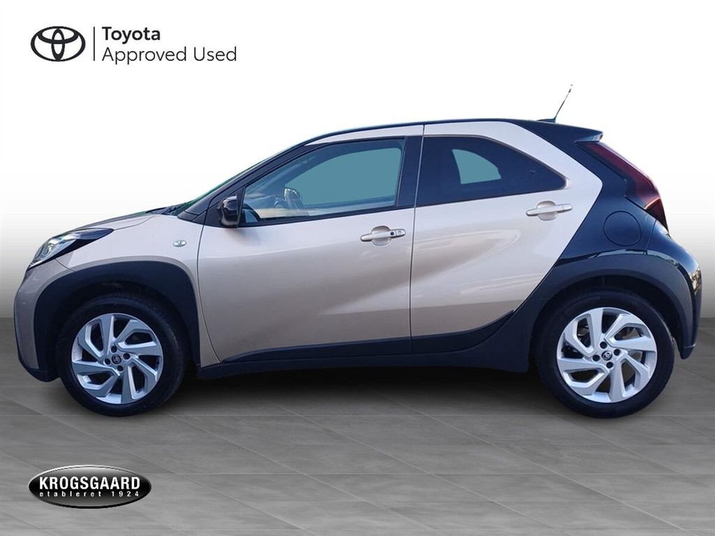 Toyota Aygo X 1,0 VVT-I Pulse 72HK 5d Aut. - Image 2