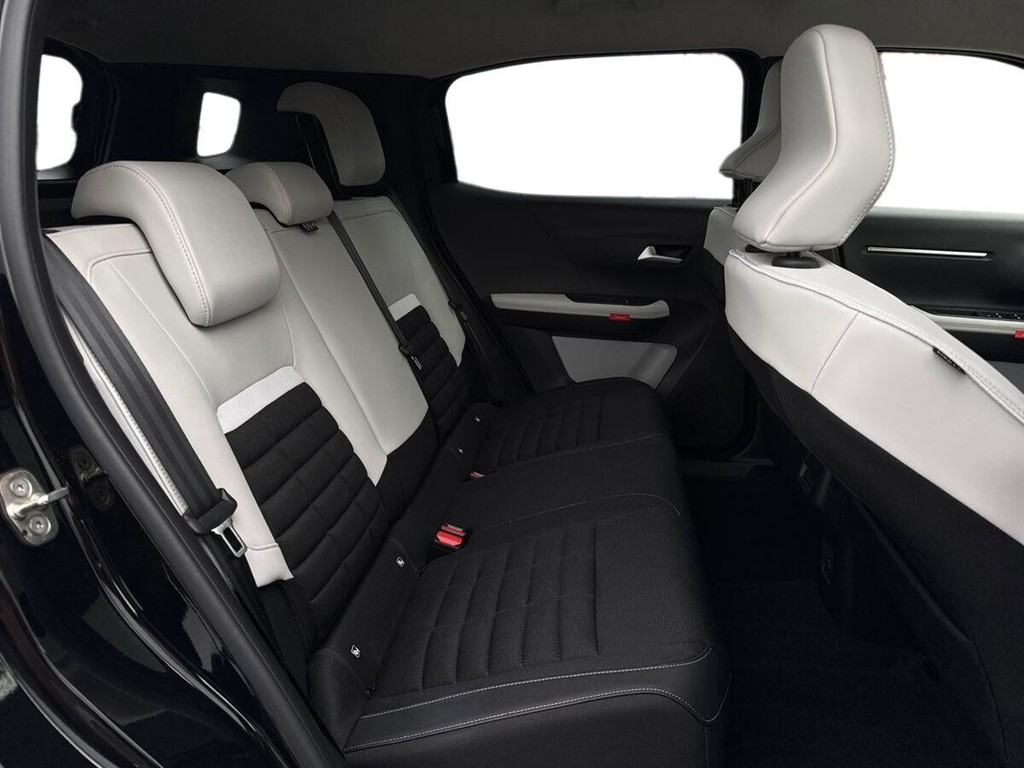 Citroën e-C3 Aircross Extended Range Max 113HK 5d Aut. - Image 16