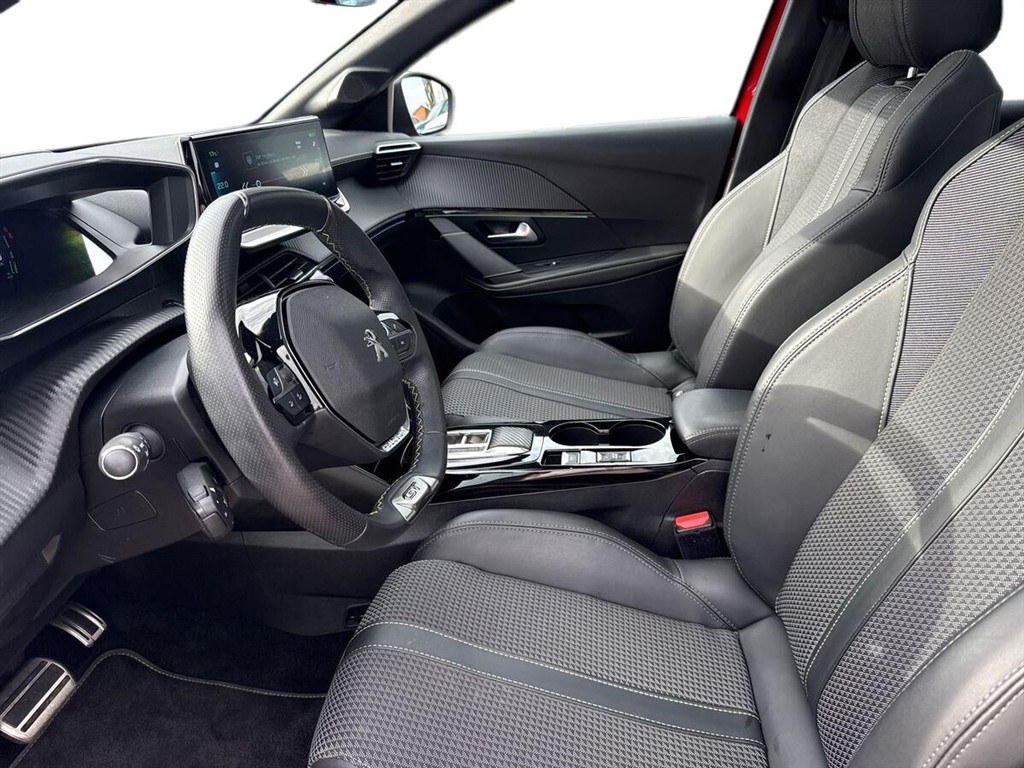 Peugeot e-208 EL GT 136HK 5d Aut. - Image 10