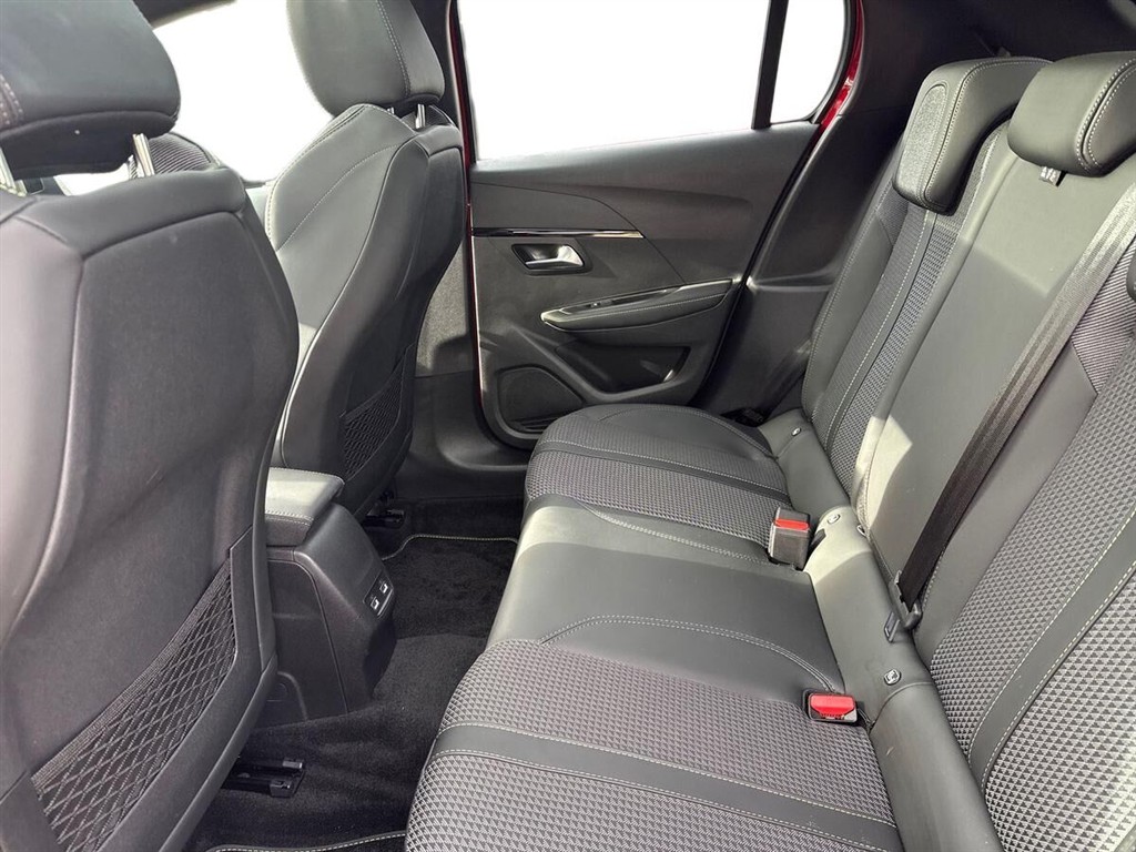 Peugeot e-208 EL GT 136HK 5d Aut. - Image 11