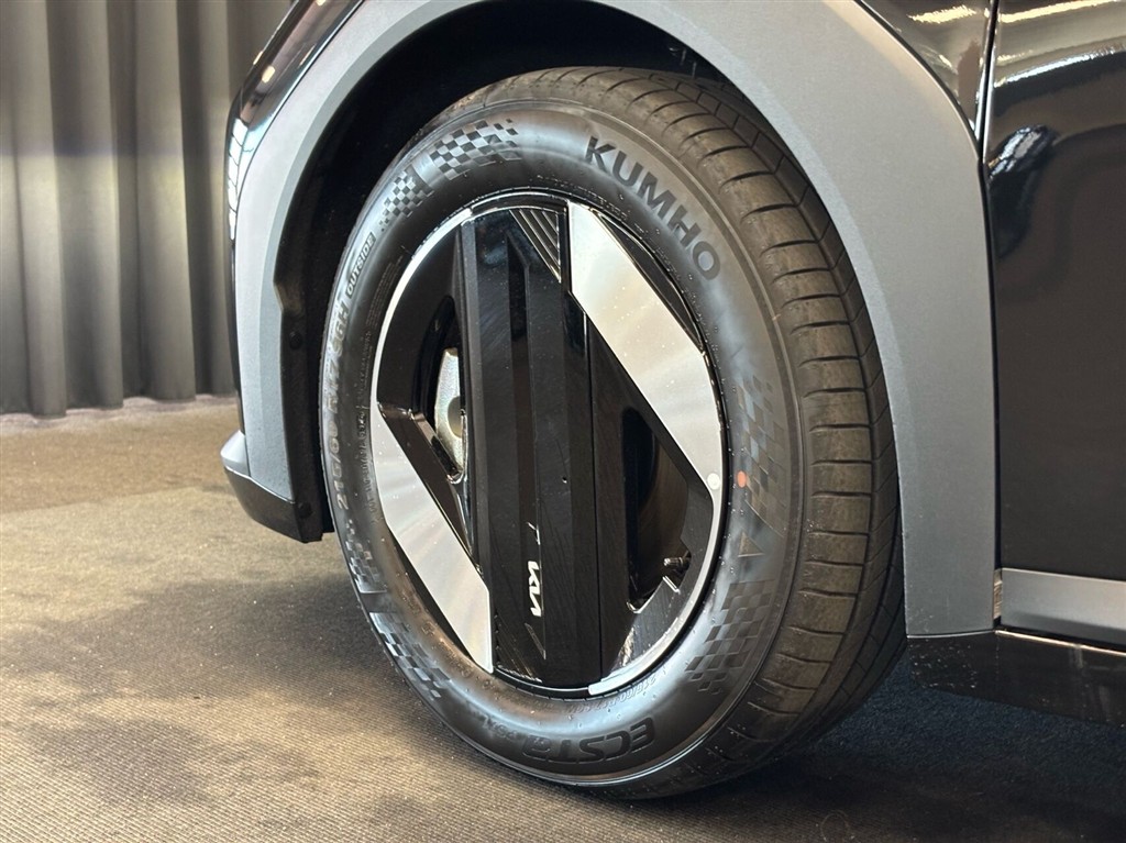 Kia EV4 Fastback Long Range Business Plus 204HK Aut. - Image 5