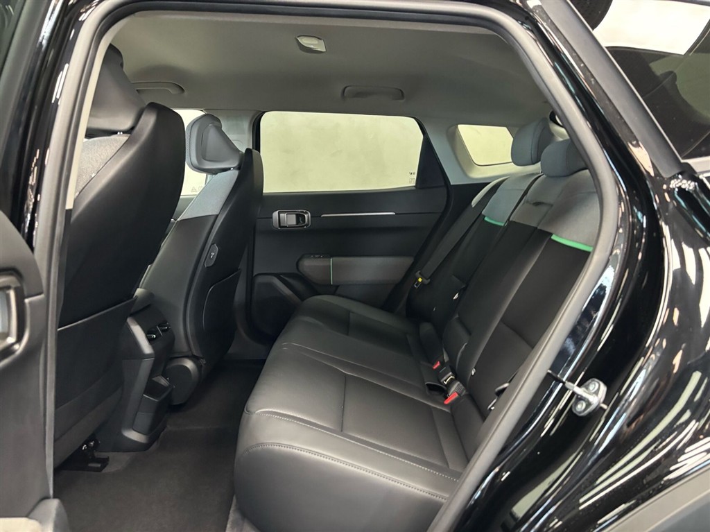 Kia EV4 Fastback Long Range Business Plus 204HK Aut. - Image 10