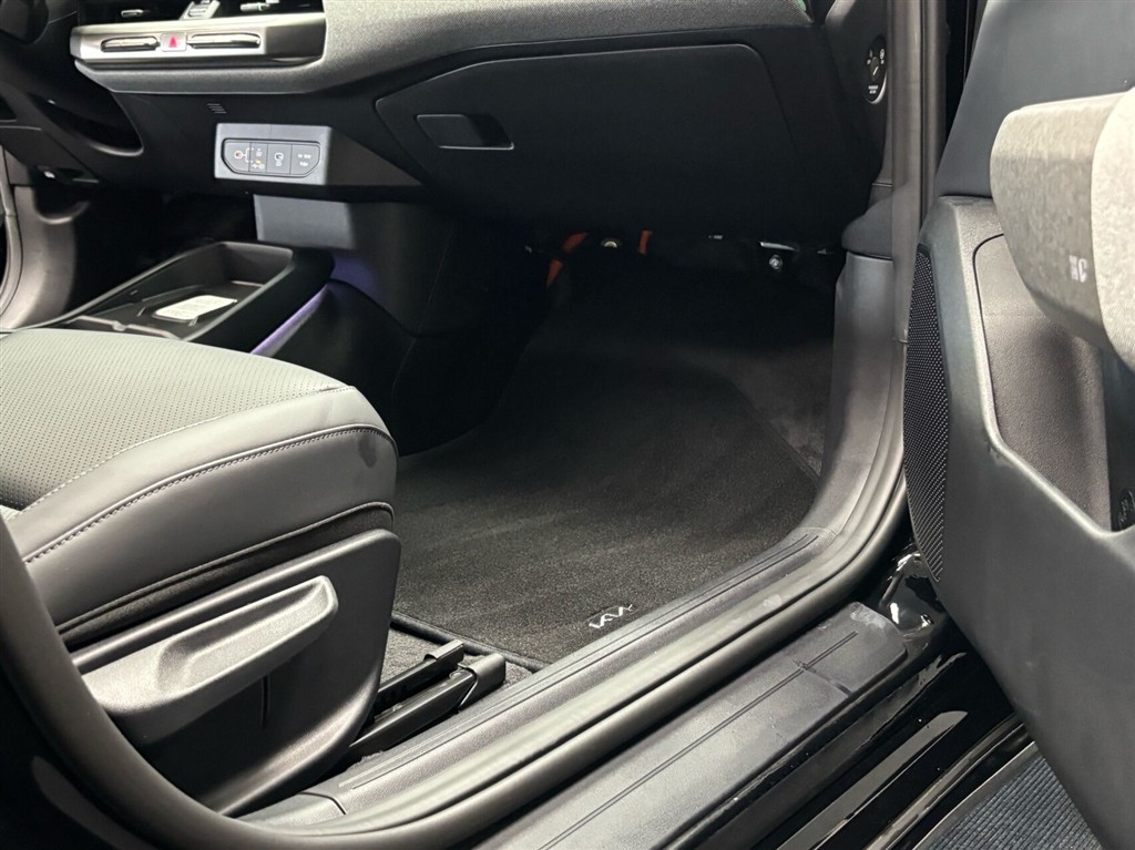 Kia EV4 Fastback Long Range Business Plus 204HK Aut. - Image 38