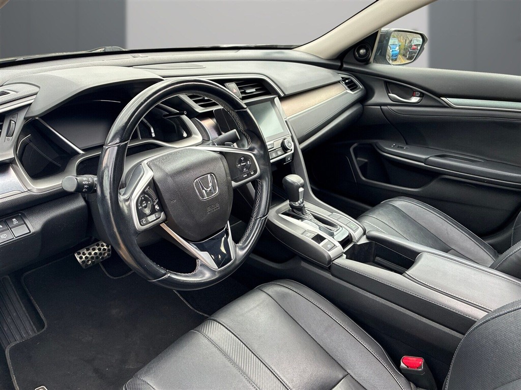 Honda Civic 1,5 VTEC Turbo Executive Navi CVT 182HK 6g Aut. - Image 10