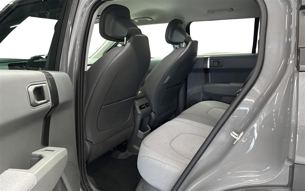 Kia EV3 Long Range Access 204HK 5d Aut. - Image 10