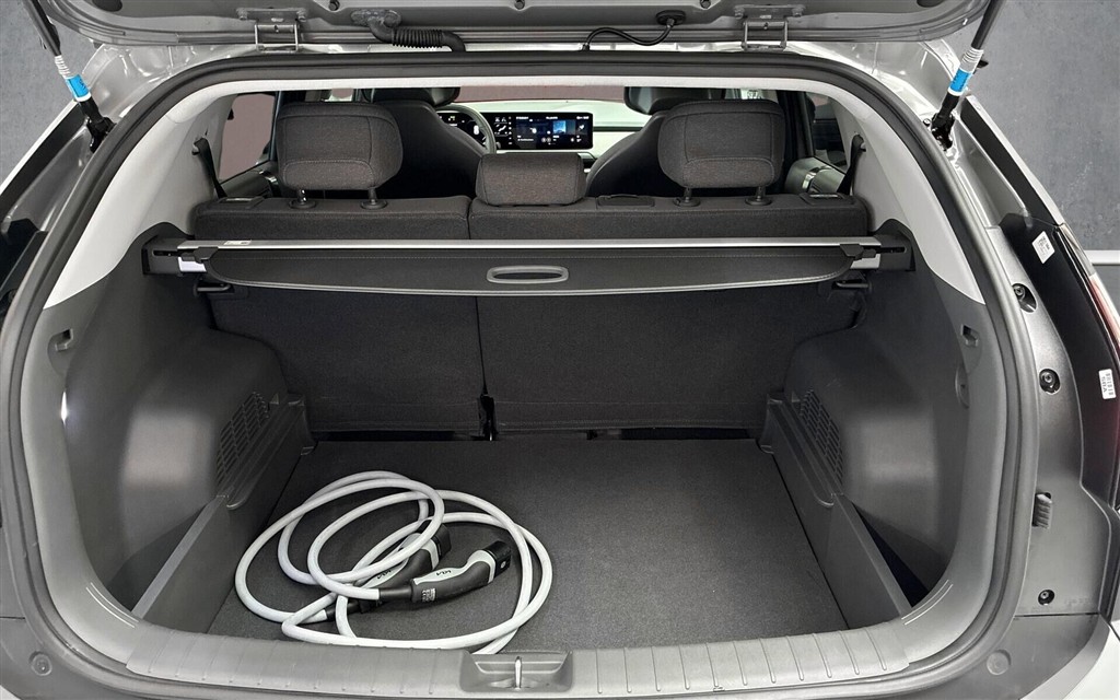 Kia EV3 Long Range Access 204HK 5d Aut. - Image 17