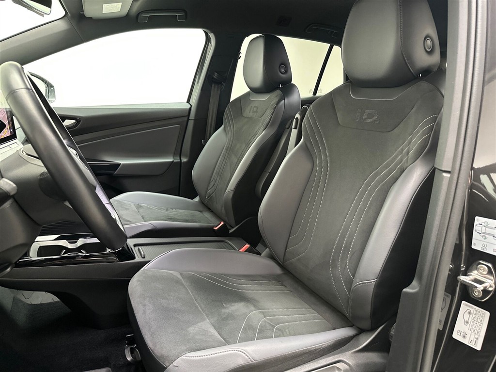 VW ID.4 EL Pro Performance 204HK 5d Aut. - Image 19