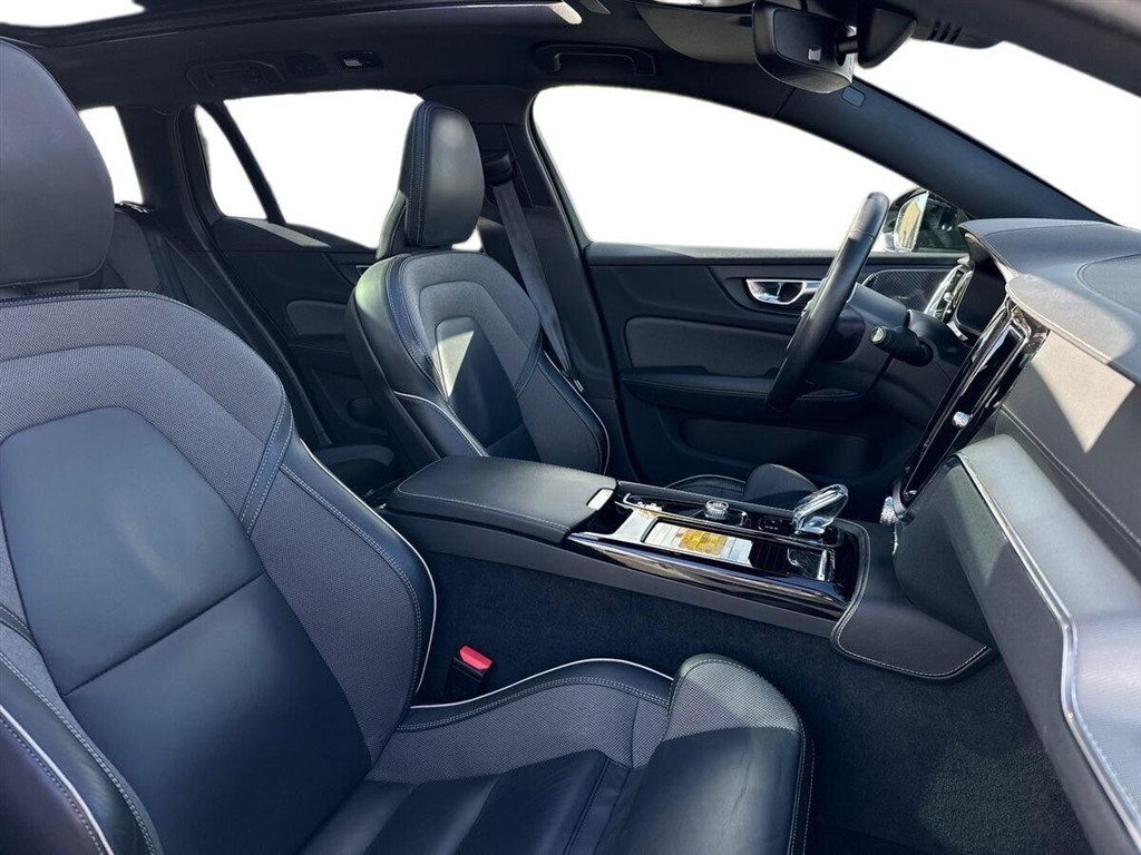 Volvo V60 2,0 T6 Recharge Plugin-hybrid Ultimate AWD 350HK Stc 8g Aut. - Image 15