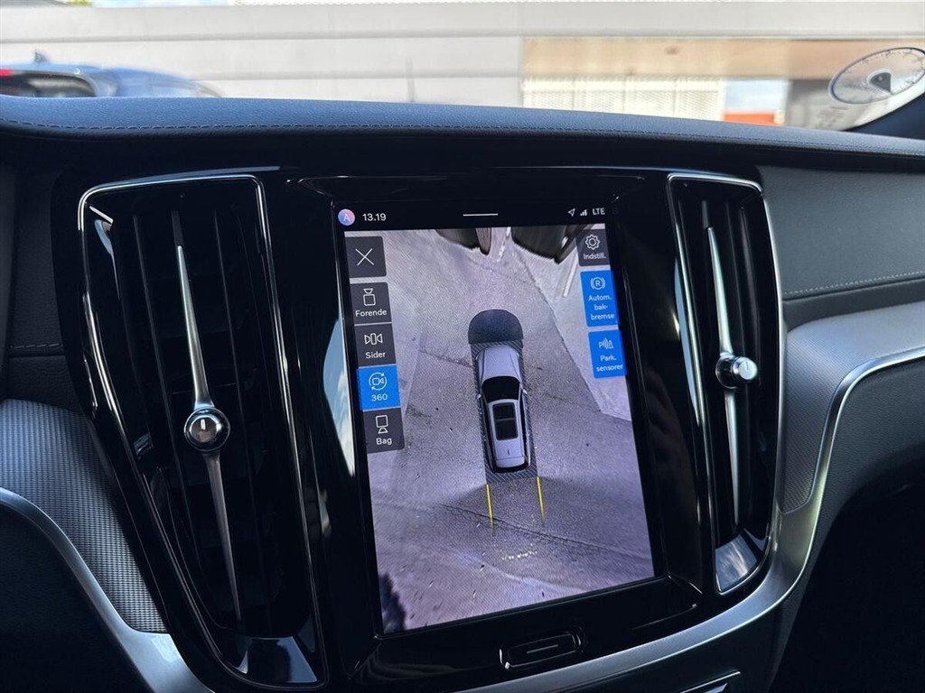 Volvo V60 2,0 T6 Recharge Plugin-hybrid Ultimate AWD 350HK Stc 8g Aut. - Image 23