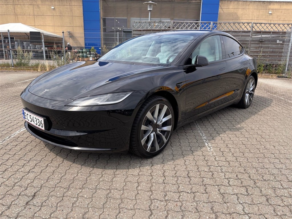 Tesla Model 3 EL 283HK Aut. - Image 2