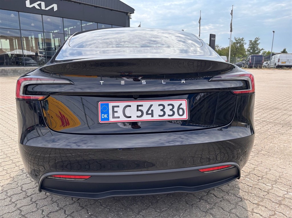 Tesla Model 3 EL 283HK Aut. - Image 6