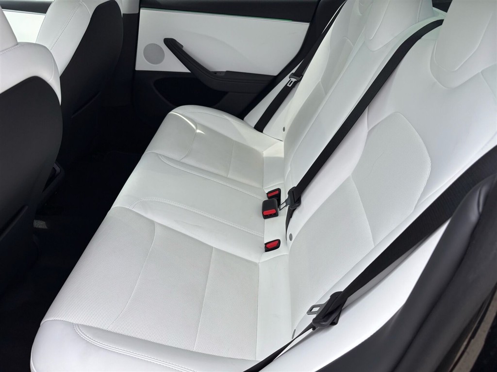 Tesla Model 3 EL 283HK Aut. - Image 8