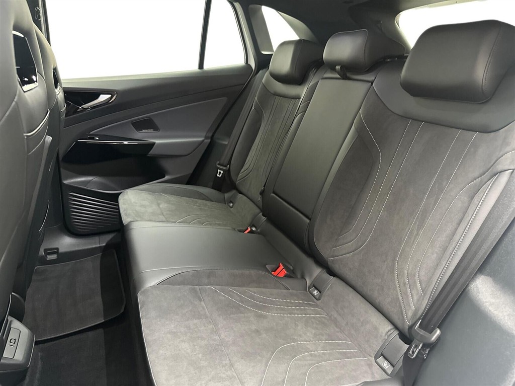 VW ID.4 EL Style+ 286HK 5d Aut. - Image 12