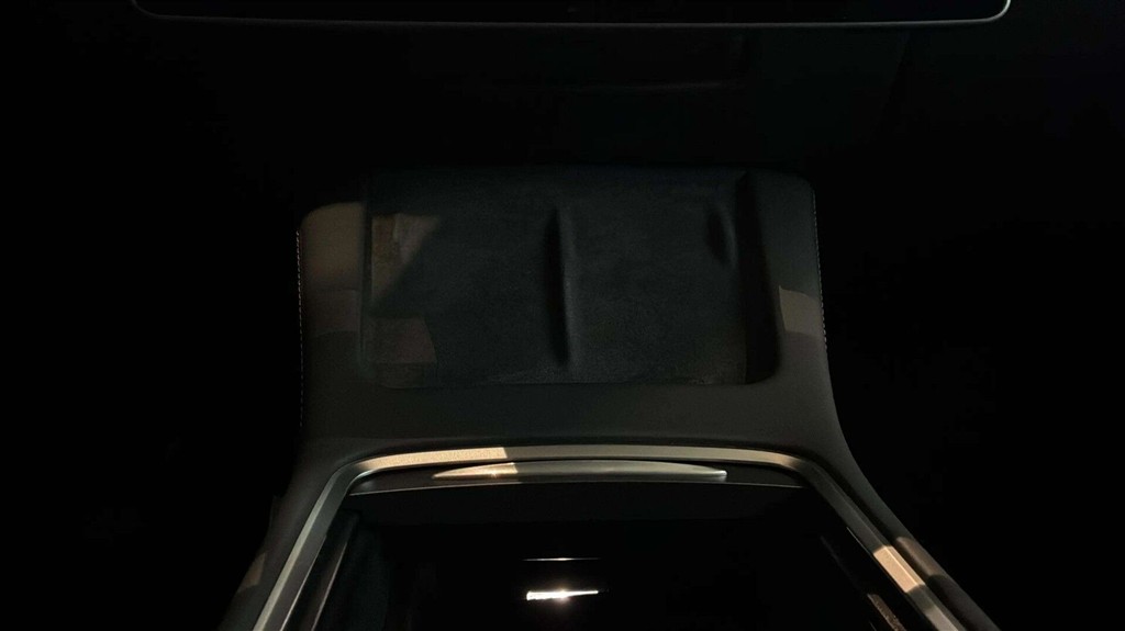 Tesla Model Y EL RWD 299HK 5d Aut. - Image 18