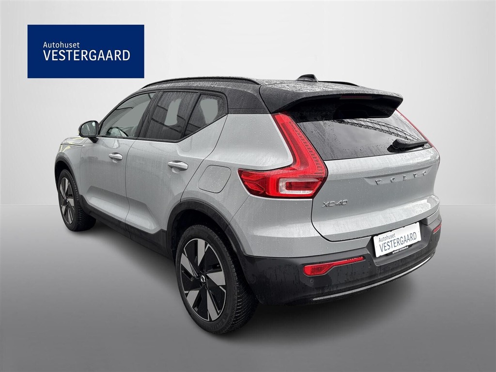 Volvo XC40 Recharge Extended Range Plus 252HK 5d Aut. - Image 3