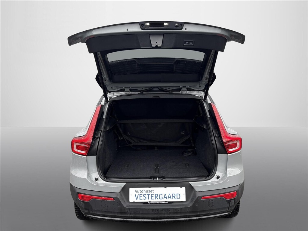 Volvo XC40 Recharge Extended Range Plus 252HK 5d Aut. - Image 17