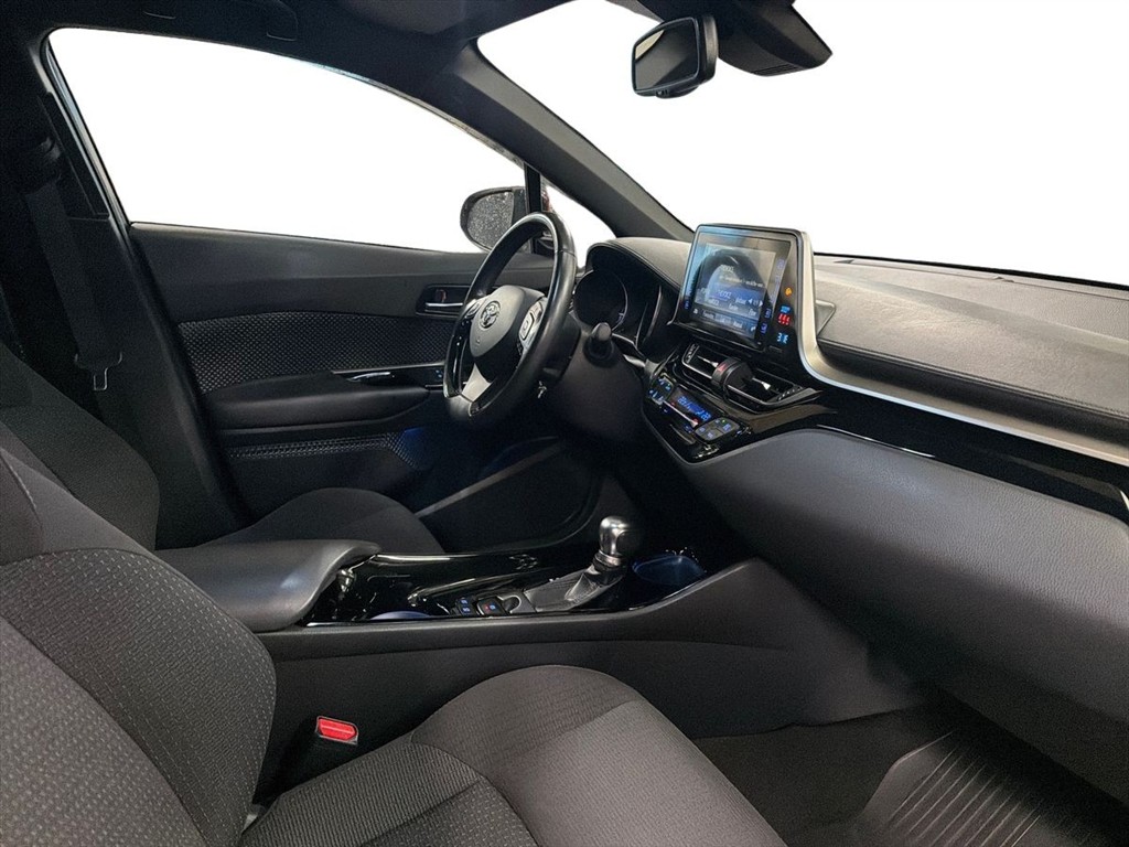 Toyota C-HR 1,8 Hybrid C-LUB Multidrive S 122HK 5d Aut. - Image 15