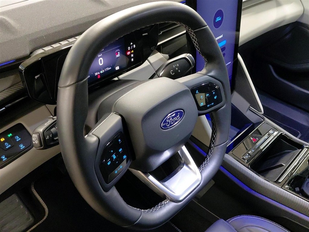 Ford Explorer EL UR Premium AWD 340HK 5d Aut. - Image 10