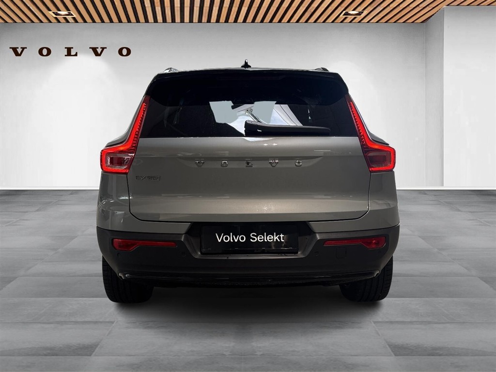 Volvo EX40 Twin Motor Performance Ultra AWD 442HK 5d Aut. - Image 8