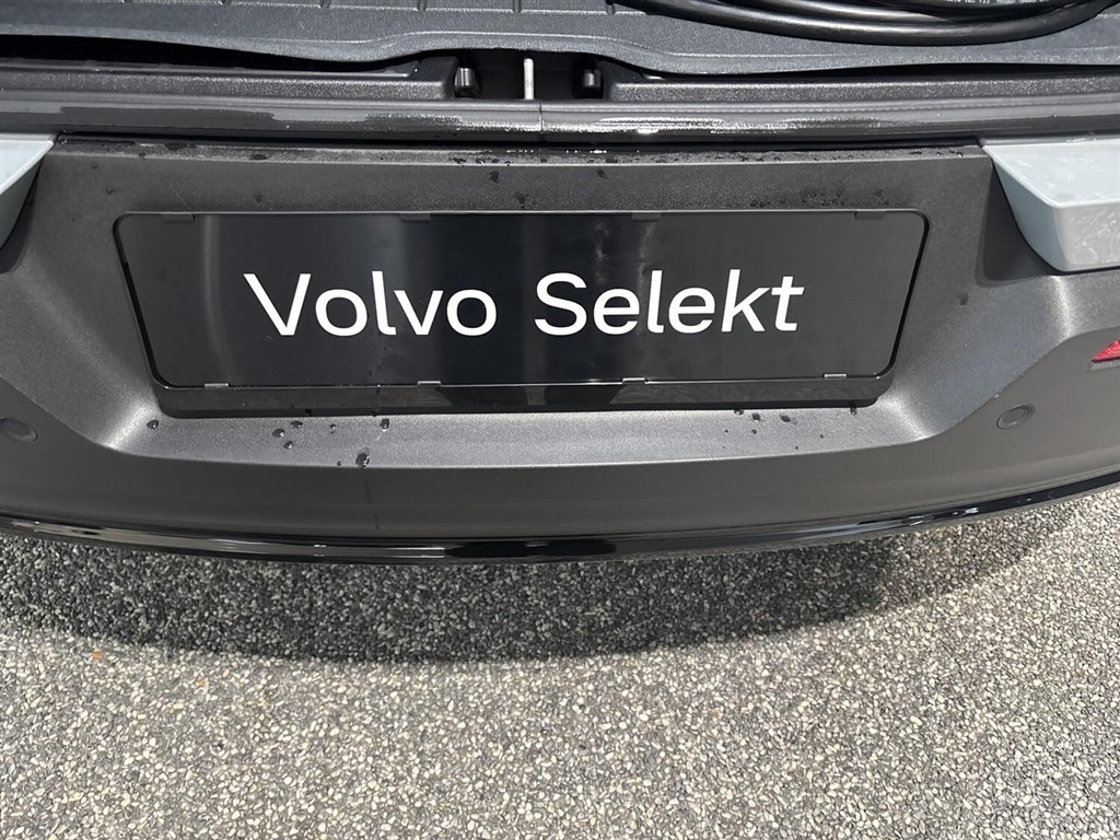 Volvo EX40 Twin Motor Performance Ultra AWD 442HK 5d Aut. - Image 15