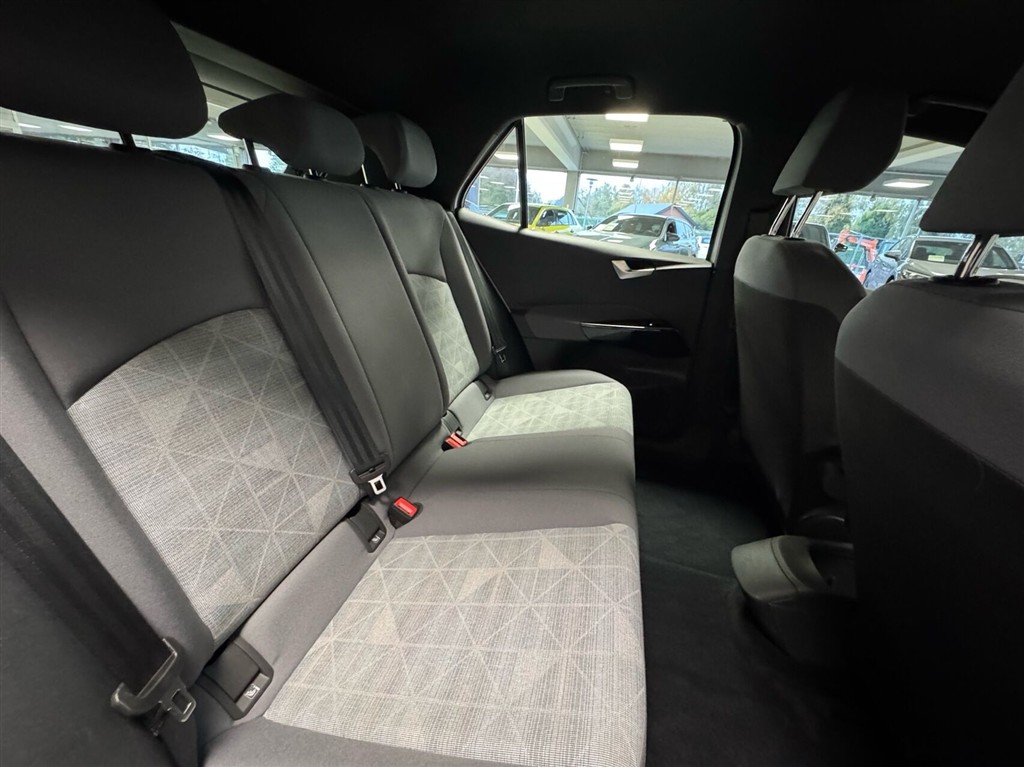 VW ID.3 EL Pro Performance 204HK 5d Aut. - Image 10