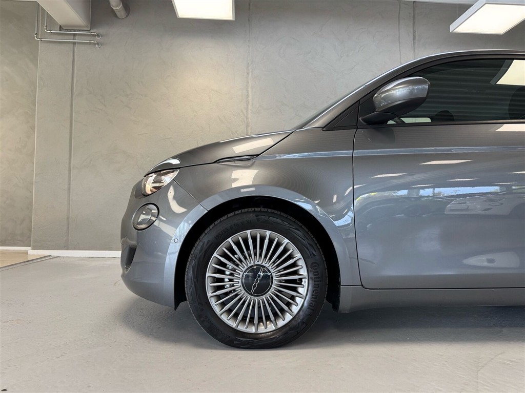 Fiat 500e EL Icon Pack 95HK 3d Aut. - Image 4