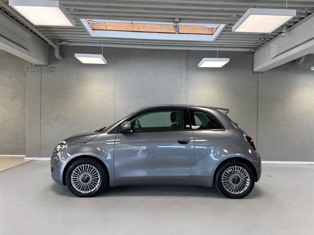 Fiat 500e EL Icon Pack 95HK 3d Aut. - Image 5