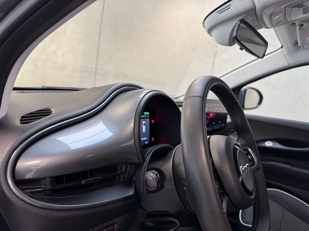 Fiat 500e EL Icon Pack 95HK 3d Aut. - Image 13