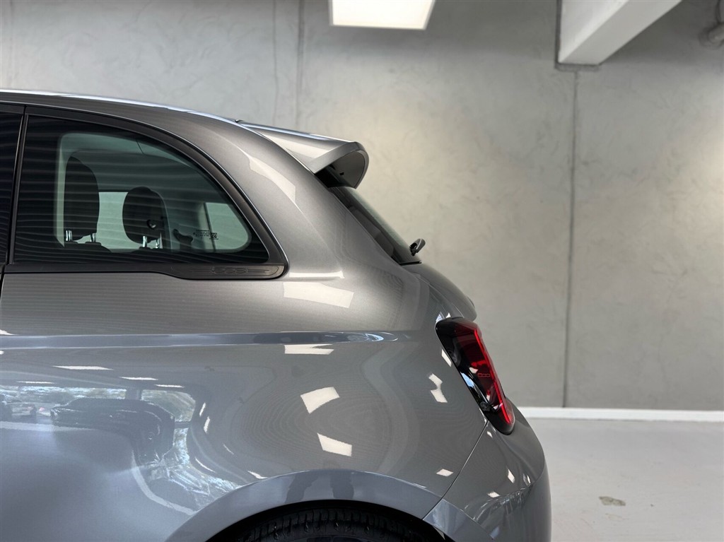 Fiat 500e EL Icon Pack 95HK 3d Aut. - Image 21