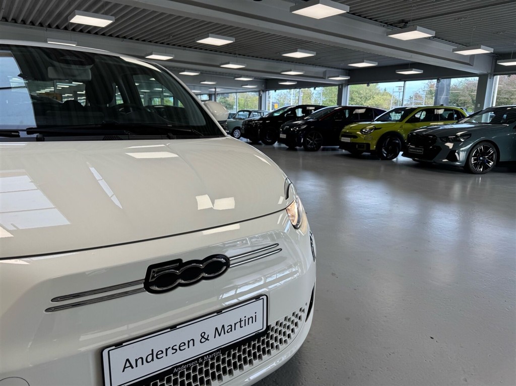 Fiat 500e EL Icon 95HK 3d Aut. - Image 3